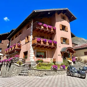 Adele 3*, Livigno Italia